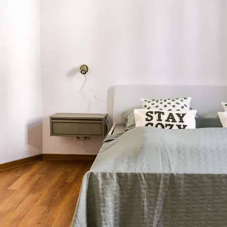 3 Bedroom - Zentral - Geraeumig - Parkhaus - Wifi - Kaffee - Netflix Lejlighed Wiesbaden