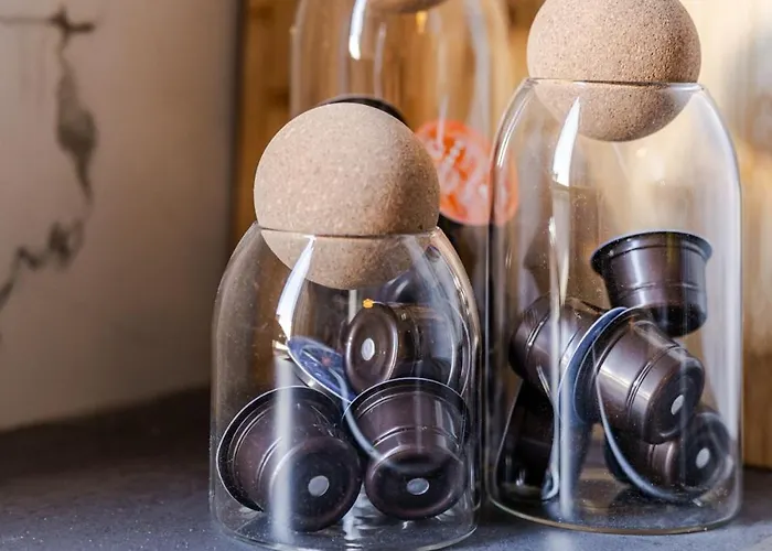 3 Bedroom - Zentral - Geraeumig - Parkhaus - Wifi - Kaffee - Netflix Wiesbaden